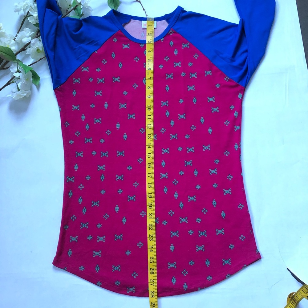 LuLaRoe Women’s Randy Tee Tops - Picture 5 of 8
